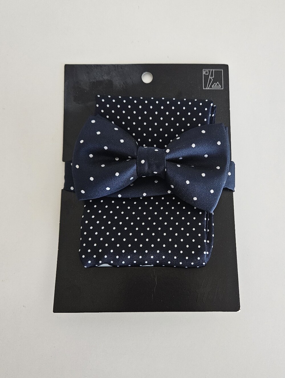 NWT H&M Bow Tie & Pocket Square Matching Set Polka Dot